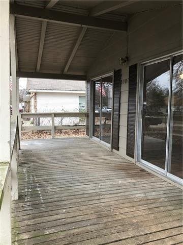 Photo - 1000 Holiday Dr