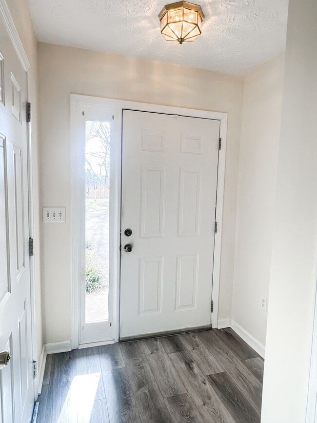 Photo - Ranch Style townhome in great Gainesville location