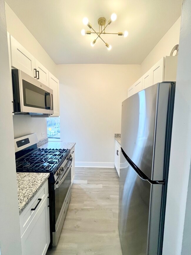 Photo - 3006 W 23rd St Unit 1A