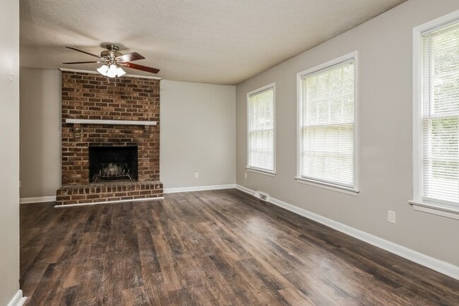 Photo - 3 Bedroom Charleston Home