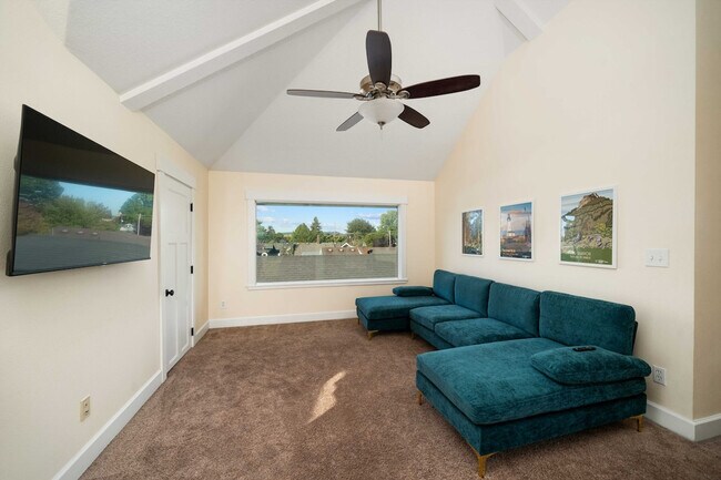 4724 SE Madison St Unit SI ID1612036P