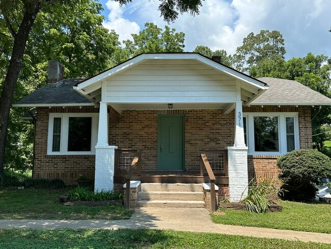 Building Photo - 371 Old Hendersonville Highway Unit A