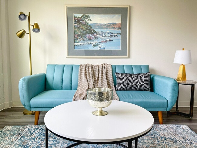 Photo - 404 E McMillan St Apartamento Unidad ID1036836P