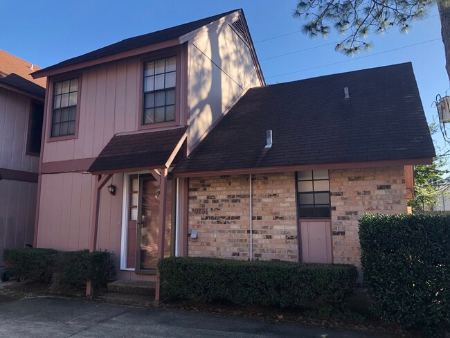 Building Photo - 4131 Loire Dr Rental