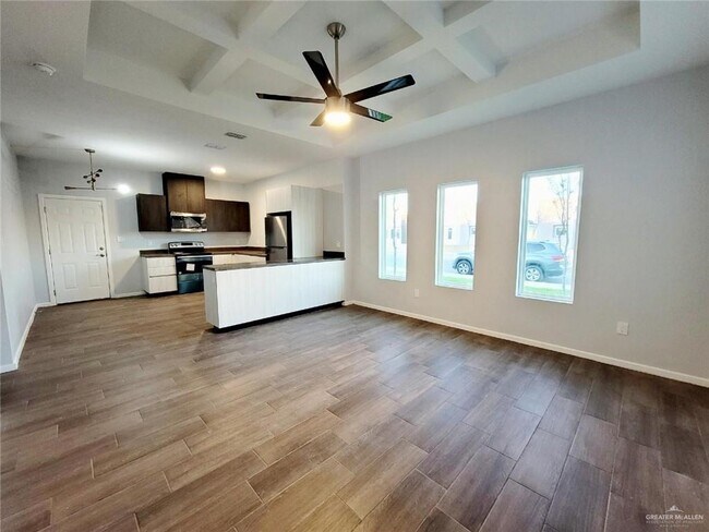 Photo - 16 Fuerte Ave Unit 1