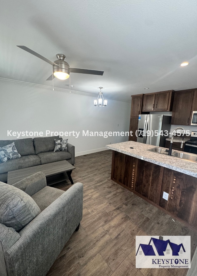 Photo - 632-634 Edna Ln Unit 632