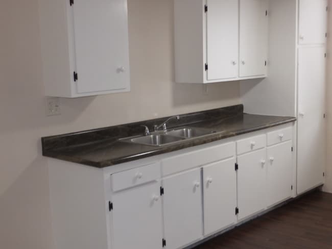 Photo - 6890 Paramount Blvd Unidad 12