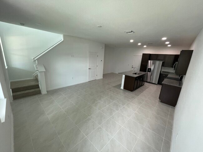 Photo - 16374 POWERSCOURT Dr