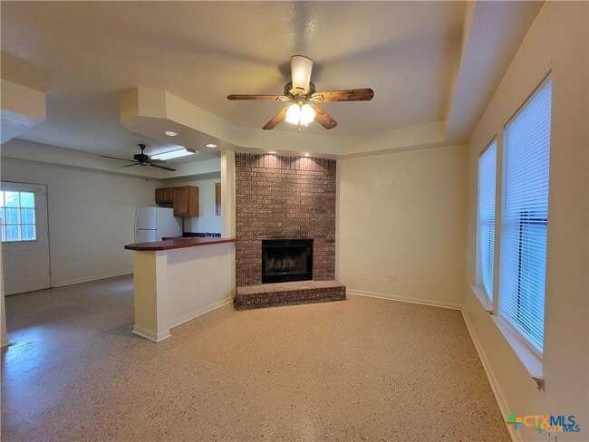 10413 Trimmier Rd