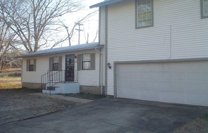 Photo - 3131 Peggy Rd House