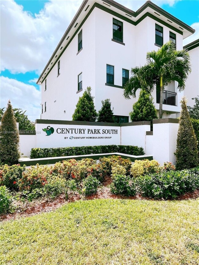 Building Photo - 15650 SW 136th St Rental