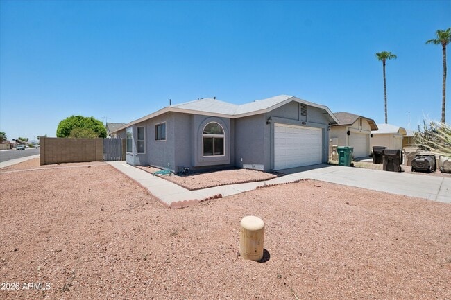 Building Photo - 11904 N 76th Ln