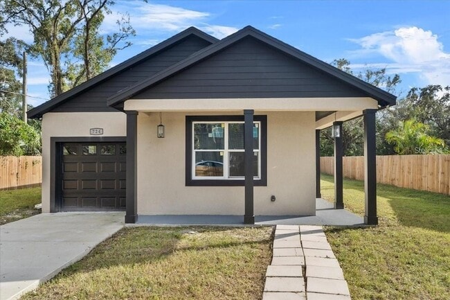 Photo - 724 W Crescent Dr