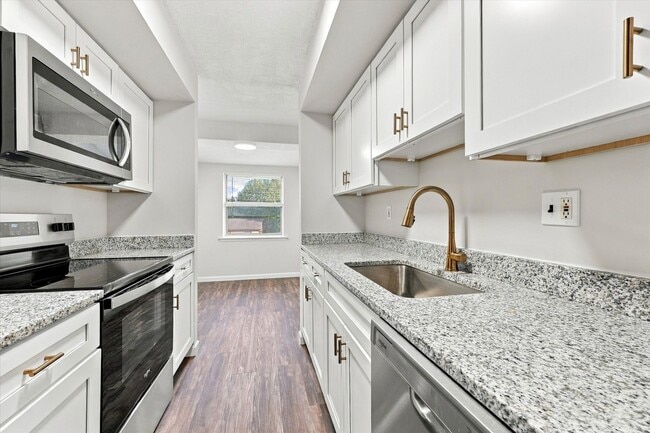 1424 Valley Dr