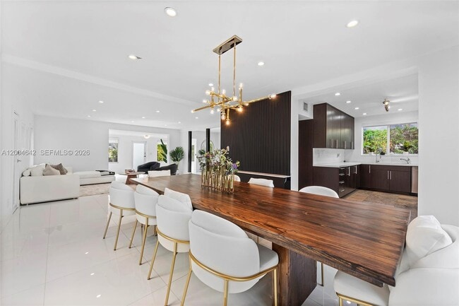 Photo - 3483 Chase Ave