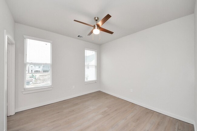 Building Photo - 7330 Leighton Mdw Ln