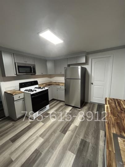 Photo - 627 N King St