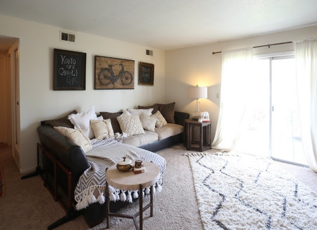 Photo - Broadway Apartments