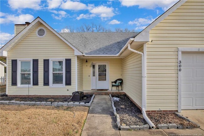 Photo - 300 Riverwind Dr