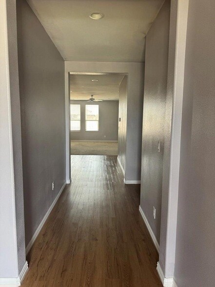 6812 Anthem Rd
