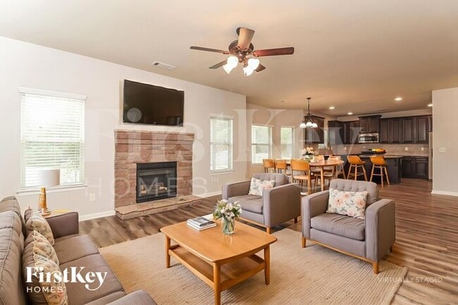 Photo - 931 Sublime Trail