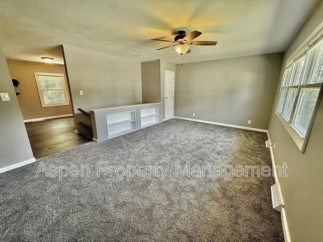 Photo - 314 S Woodlawn Ave