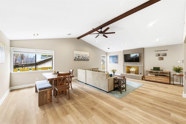 Photo - 7210 Towering Oaks Dr