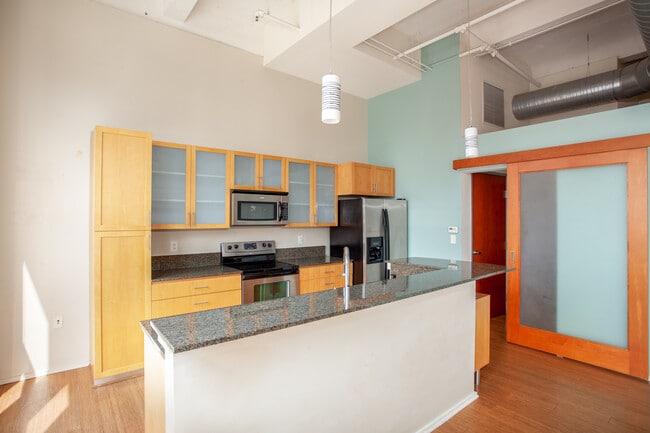 Photo - 1136 Washington Ave Unit 609