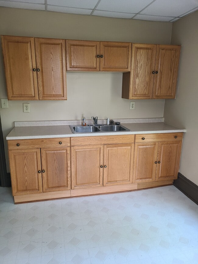 Photo - 1008-1 Lincoln Ave Unit 2