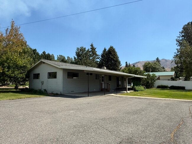 Photo - 22 Dietrich Rd