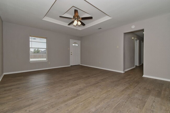 Photo - 4008 Templeton St