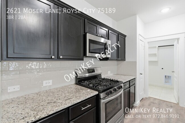 Photo - 2621 Moser Ln