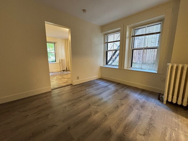 Building Photo - 68 Myrtle St Unit 1 Rental