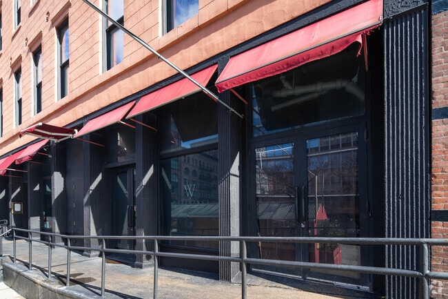 Photo - 15 Hubert St