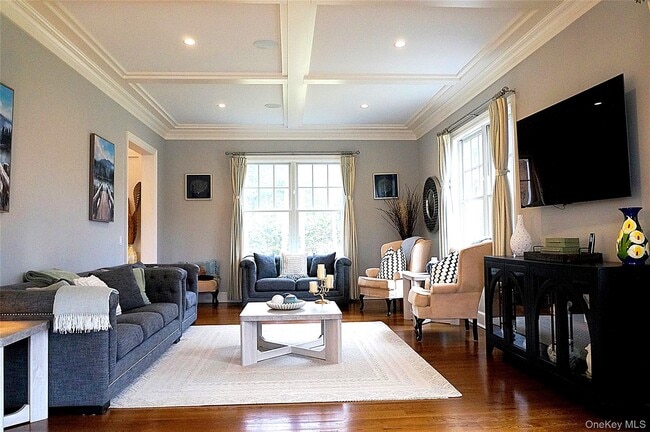 Photo - 99 Spinney Rd