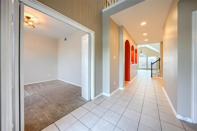 Photo - 1808 Giddings Ct
