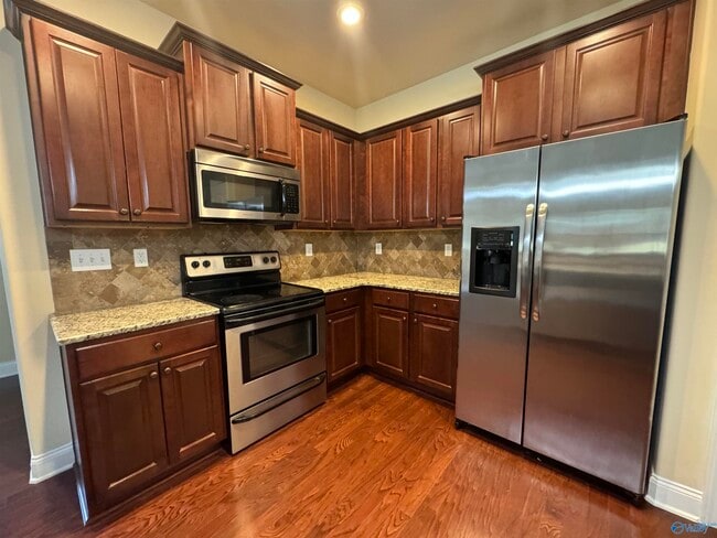 Photo - 475 E Mossyleaf Dr SW