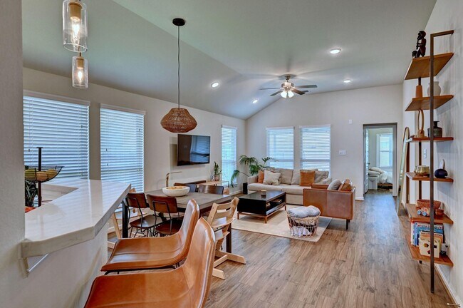 Photo - 8122 Peralta Valley Ct