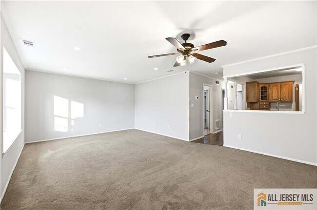 Photo - 151 Wyndham Pl