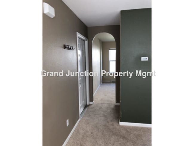 Photo - CUTE 3 BED, 2 BATH HOUSE LARGE