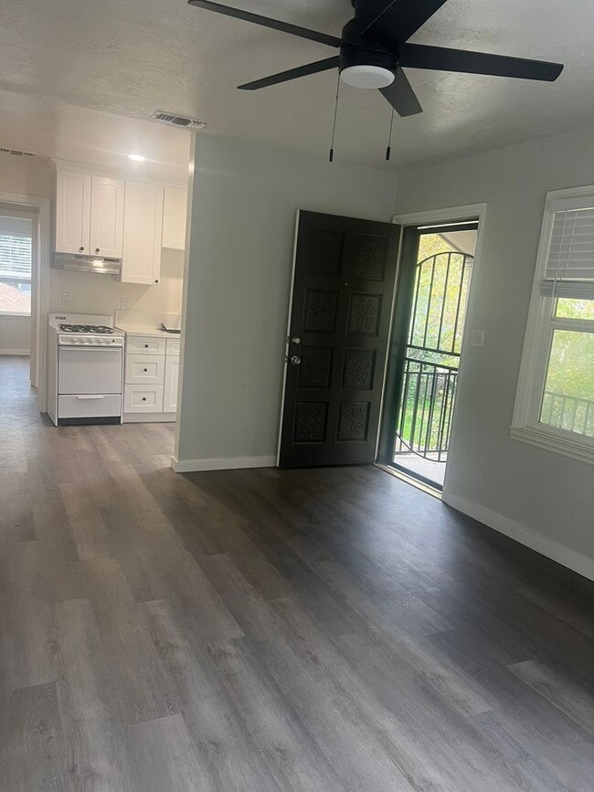 Photo - Charming 1-bedroom home