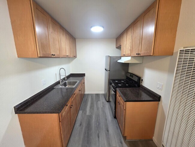 Photo - Ashcroft4536 Unit #1