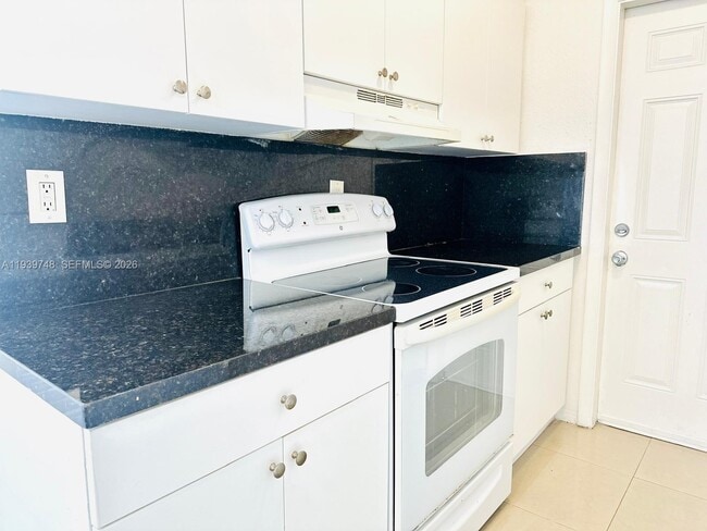 Photo - 1951 NE 167th St Unit 16