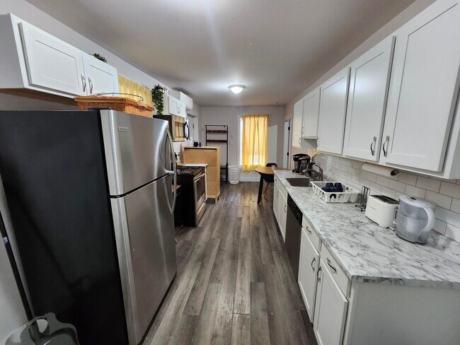 Photo - 28 Cliff St Unit 28-4