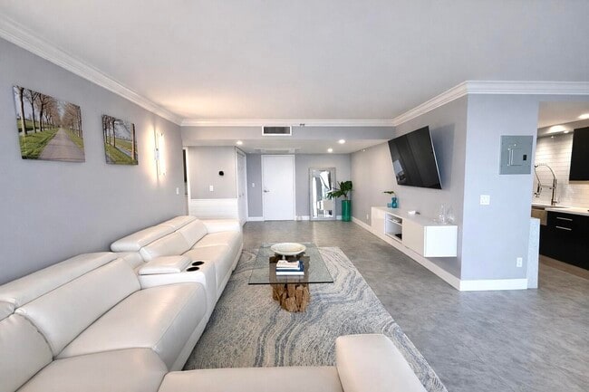 Photo - 859 Jeffery St Unit 7030