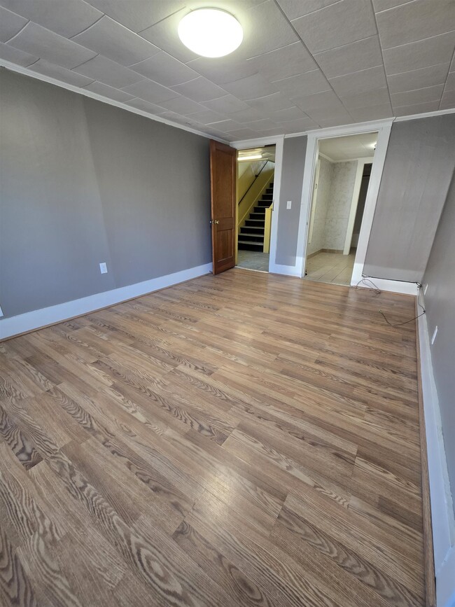 Photo - 96 N Main St Unit #1