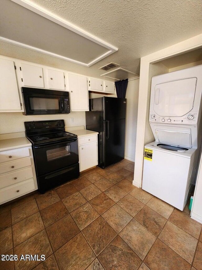 Photo - 3719 E Inverness Ave