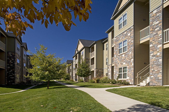 Settlers Creek - Settlers Creek Apartments