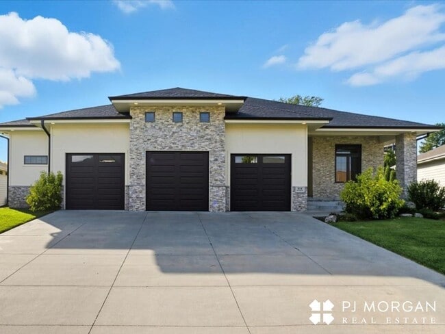Building Photo - Gather, Entertain, and Relax - All Under O...