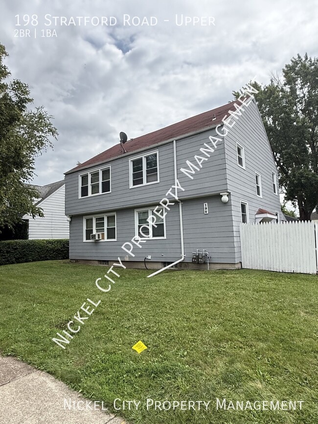 Building Photo - 198 Stratford Rd Unit Upper